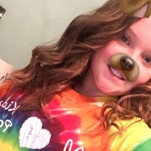 Meet your Posher, Ainsley